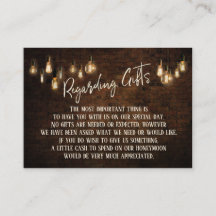 Sobre Presentes Escuros E Luzes De Edison Quentes