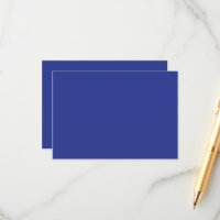 um avião voando no céu