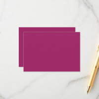 um fundo rosa com um branco