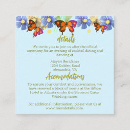 Cartão De Informações Uma Pequena Borboleta Está No Caminho