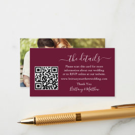 Cartão De Informações Website de Detalhes do Casamento Foto QR Burgundy