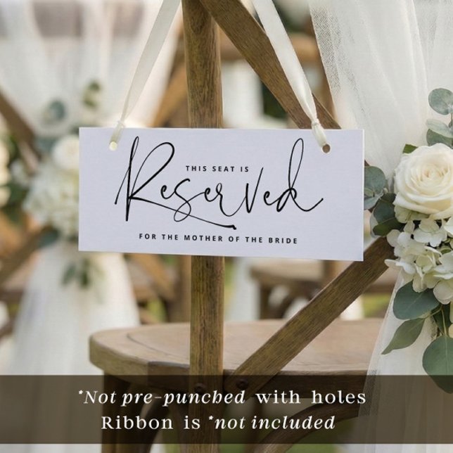 Cartão de Letra Manuscrita Minimalista com Reserva (Modern handwriting wedding reserved cards to hang on chairs or pews)