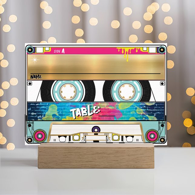 Cartão De Lugar Casamento de fita cassete Dourada Hip Hop do Retro (Unique retro 80's 90's hip hop music colorful graffiti gold cassette tape wedding table place card)
