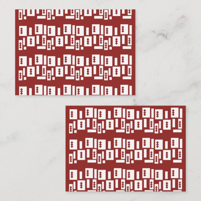 Cartão De Lugar Um tapete vermelho com padrão texturizado é espalh (Frente/Verso)