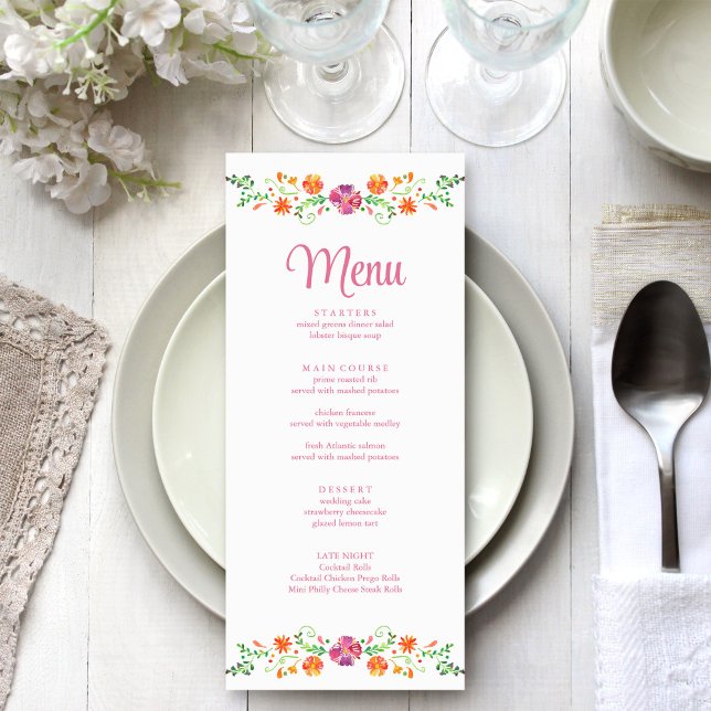 Cartão de Menu Floral Fiesta Fiesta Mexicano Color (Colorful Mexican Floral Fiesta Wedding Menu Card on wedding dinner table.)