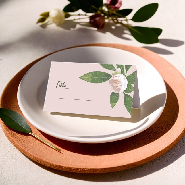 Cartão De Mesa Camellia e Greenery Casamento Elegante Simples (Camellia and Greenery Simple Elegant Wedding Place Card)