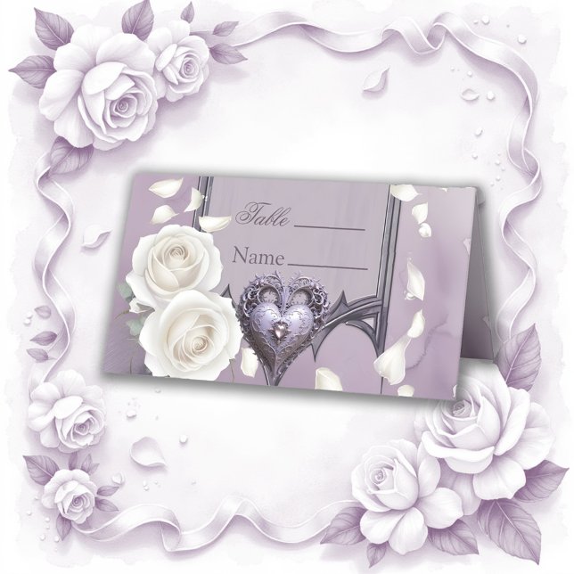 Cartão De Mesa Cartucho com rosas brancas e cardíacas (Criador carregado)