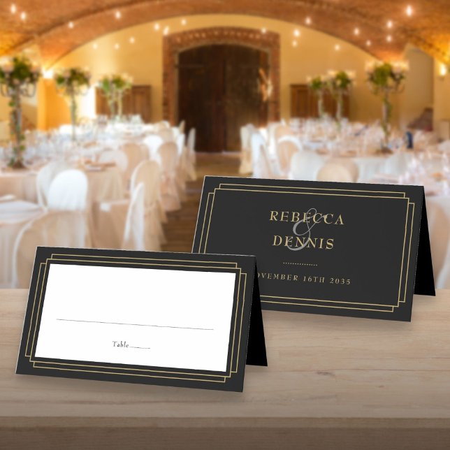 Cartão De Mesa Casamento Clássico Deco Preto e Dourado (Classic Deco Black and Gold Wedding Place Card)