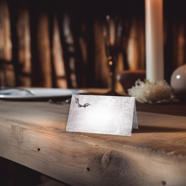 Cartão De Mesa Casamento de Halloween Rustic Black & Burgundy (Rustic Gothic Black & Burgundy Halloween Wedding Place Card)