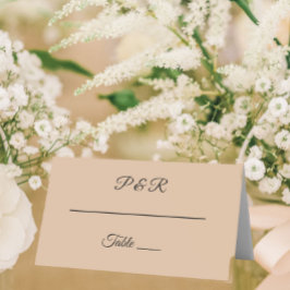 Cartão De Mesa Casamento de Script Simples Beige Estilizado