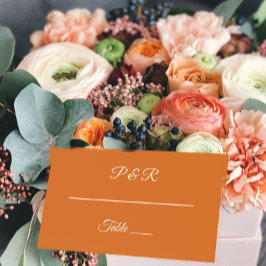 Cartão De Mesa Casamento de Script Simples Estilizado Laranja Que