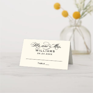 Cartão De Mesa Casamento Mr Mrs Caligrafia Marfim Preto Elegante