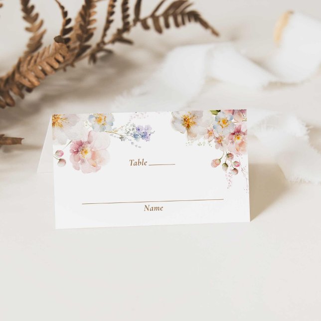 Cartão De Mesa Chá de fraldas do Jardim de Flores Selvagens Dobra (Wildflower Baby Shower Place Card)