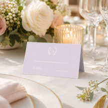 Coroa de casamento monogramada em creme lavanda em