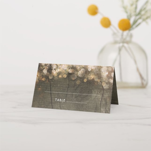 Cartão De Mesa Dourada Corda Luz Rústica Casamento de Madeira (Frente)