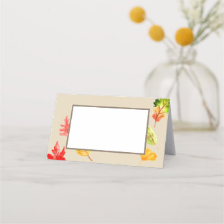 Cartão De Mesa Folhas de outono comidas de tendas
