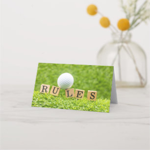 Cartão De Mesa Golf Ball com REGRAS sobre grama verde