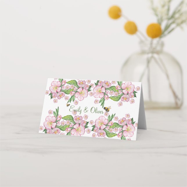 Cartão De Mesa Maravilhosas flores e е de macieiras (Frente)