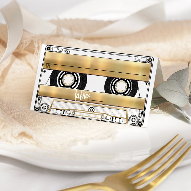 Cartão De Mesa Retro Gold Cassette Tape Wedding Folded Place Card (Retro vinyl record music theme cassette tape black gold folded wedding reception table place card)