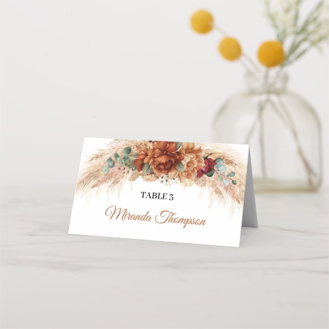 Cartão De Mesa Terracotta e flores burgundy verde e pampas (Frente)