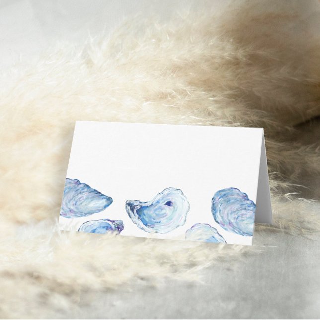 Cartão De Mesa Vazio de Casamento de Praia da Oyster Blue Waterco (Oyster Wedding Blank Folded Place Cards with elegant blue watercolor illustration. Concertina Press)