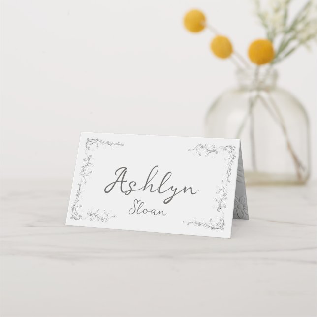 Cartão De Mesa Whimsical Hand Drawn Script Wedding Guest (Frente)