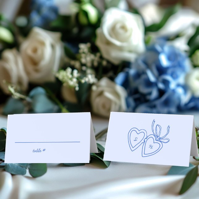 Cartão De Mesa Whimsical Heart Locket Doodle Sketch Modern CUSTOM (Whimsical Heart Locket Doodle Sketch Modern CUSTOM Place Card
)