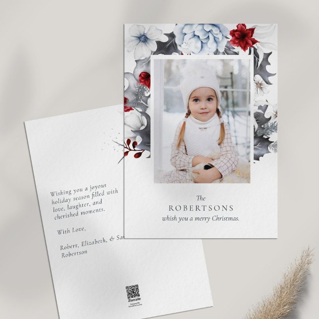 Cartão de Natal Botânico vermelho e branco (Red and White Botanical Photo Christmas Card on a white table.)