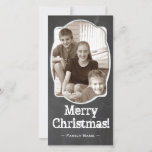 Cartão de Natal Rustic Chalkboard<br><div class="desc">Este cartão de Natal ou feriado apressado apresenta um charmoso design de quadro velho e um quadro áspero. O modelo fácil permite que você carregue sua própria foto.</div>