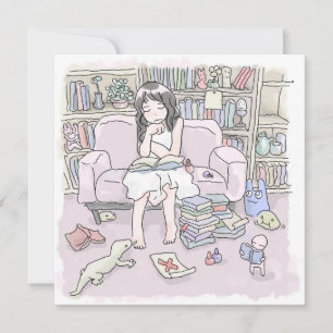 CARTÃO DE NOTAS さむごさじ 本だらけの棚のある部屋の、大きなソファに座って目を閉じて考え込む女性のイラスト