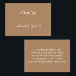 Cartão De Notas Casamento Personalizado Simples Brown Obrigado<br><div class="desc">Nosso simples cartões de agradecimentos de casamento personalizado, a maneira perfeita de expressar sua gratidão aos seus convidados por compartilhar no seu dia especial, feito com estoque de cartão de alta qualidade e apresentando um belo design, este cartão certamente dará uma impressão duradoura. A frente da placa apresenta as palavras...</div>