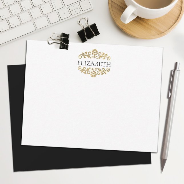 Cartão De Notas Elegant Chic Modern Monogram Black Gold  (An elegant gold and black monogram stationery notecard. Personalize it with your name.)