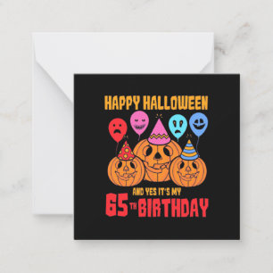 Cartão De Notas Feliz Aniversário de 65 anos no Halloween