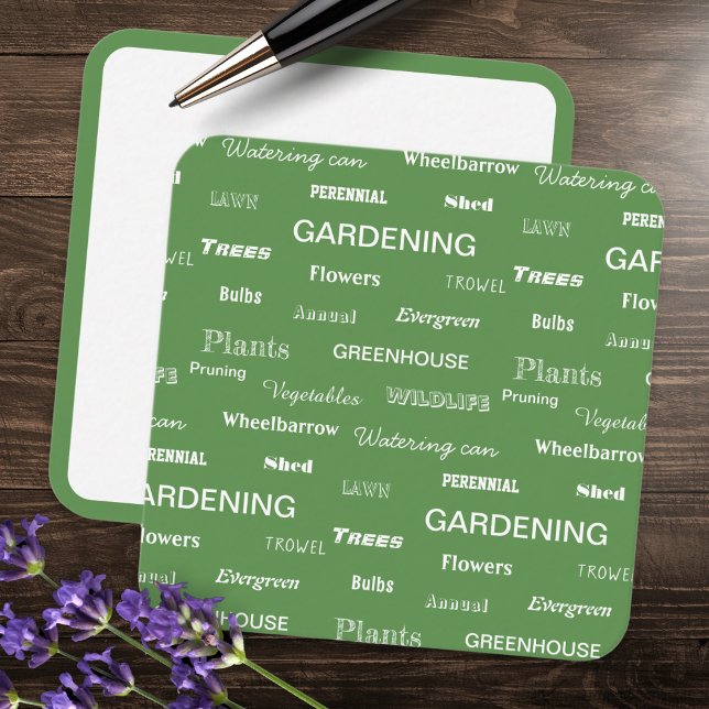 Cartão De Notas Gardening Words Pattern Na moda Green Garden Chic (A note card with gardening words on green background, and blank white with green border on reverse)