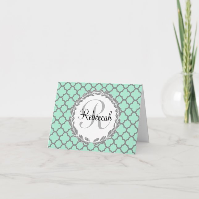 Cartão De Notas Mint Green Gray Quatrefoil Name Monogram (Frente)