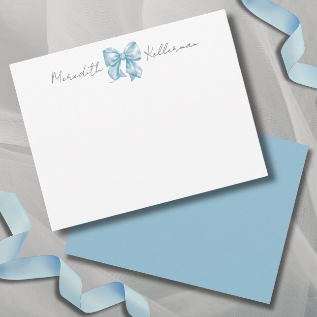 Cartão De Notas Monograma do Nome do Arco Azul Personalizado (Personalized Blue Bow Name Monogram Note Card )