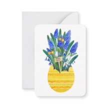 Ovo de Páscoa Feliz & Flores de Muscari de Uva Azu