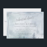 Cartão De Notas Rehearsal Dinner | Silver Blue Winter Wonderland<br><div class="desc">Rehearsal Dinner | Silver Blue Winter Wonderland - design original por ©WhimsicalArtwork™ - Uma cena de inverno de cor azul Prateada com pinheiros evergreen pintados manualmente e neve suficiente nos ramos para lembrá-lo de um dia de inverno estaladiço na floresta - cercar isto com uma camada branca translúcida em um...</div>