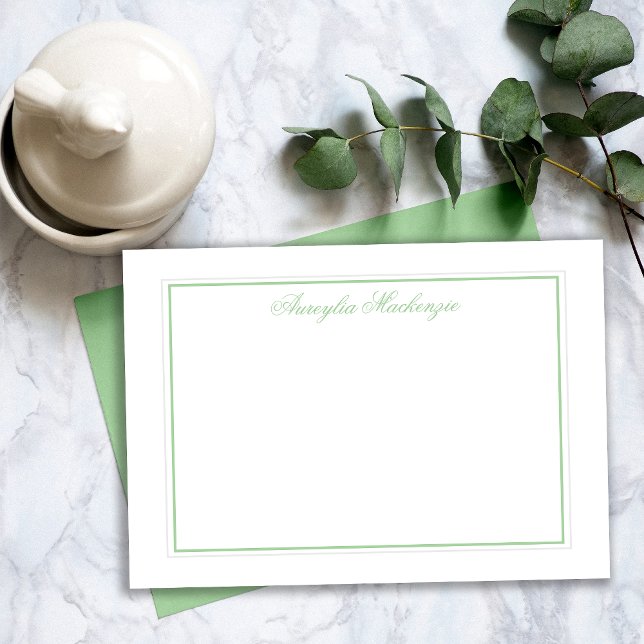 Cartão De Notas Verde-claro e branco elegante personalizado (Elegant Light Green and White Personalized Note Card)