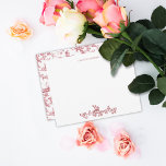 Cartão De Notas Vintage English Floral Toile de Jouy-Pink<br><div class="desc">Linda e sem costura padrão de jouy adaptado a partir de uma placa comercial inglesa gravada design por John Munns cerca de 1770 com ruínas clássicas,  portos marítimos,  pastores e terras florais. Cor de rosa sobre fundo branco com campo de texto editável.</div>