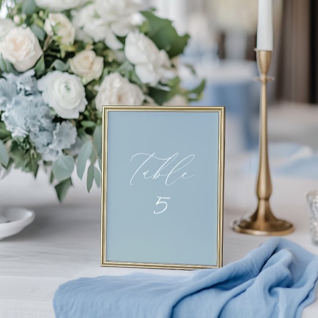 Cartão de Número da Tabela de Casamento Azul Branc (White & Dusty Blue Wedding Table Number Card)