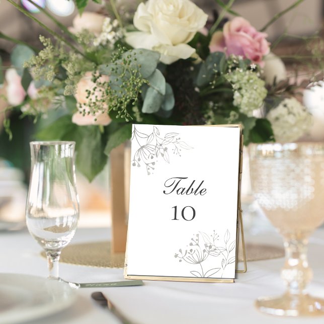 Cartão de Número de Mesa de Casamento Botânico Fol (Silver Gray leaves botanical wedding table number cards. Elegant Classic and Simple)
