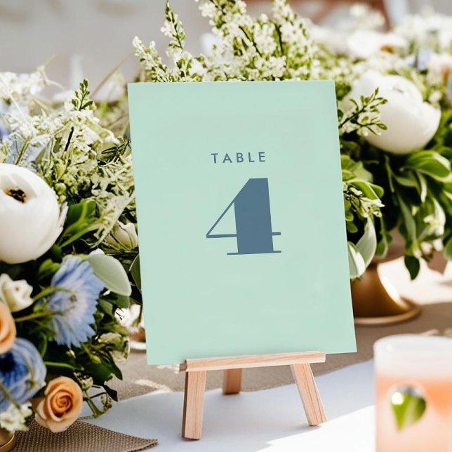 Cartão de Número de Tabela de Tipografia Azul Bril (Bright Blue Bold Typography Wedding Table Number Card)
