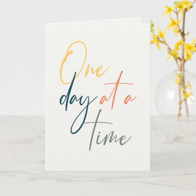 Cartão de Parabéns de Aniversário de Um Dia por Ve (Flor Amarela)