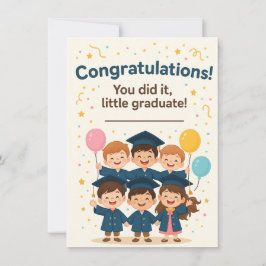 Cartão de Parabéns Pequeno Graduado 