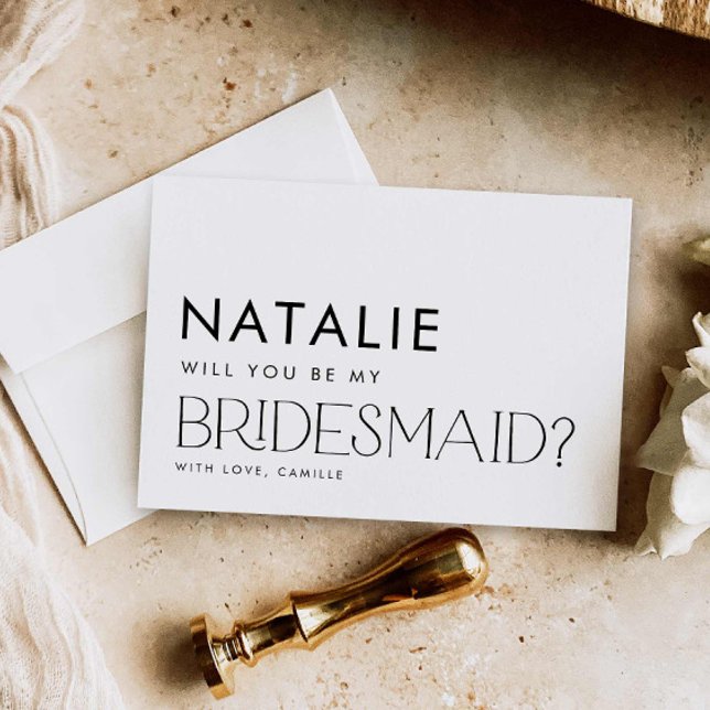 Cartão de Proposta Moderno Mínimo de Bridesmaid (Simple Black and White Bridesmaid proposal card.)