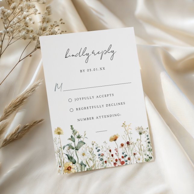 Cartão de Resposta de Casamento em Campo de Flores (Criador carregado)