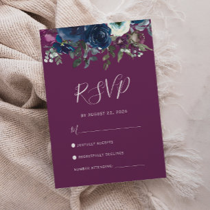 Cartão de Resposta de Casamento Floral Ameixa Azul