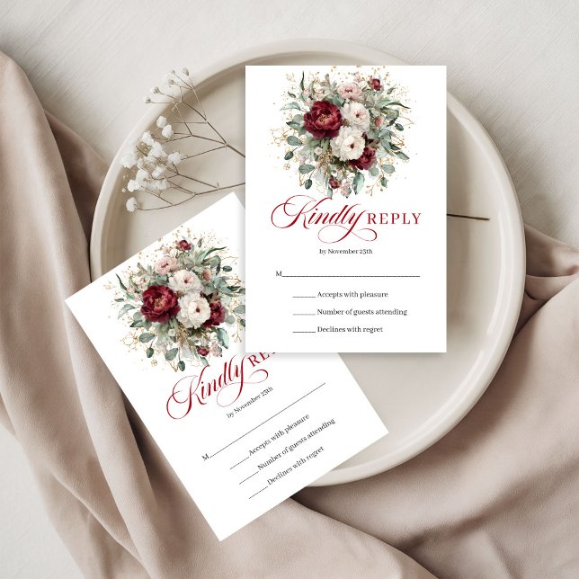Cartão de Resposta de Casamento Flores Verde Doura (Burgundy Maroon Flowers Greenery Gold Wedding RSVP Card)