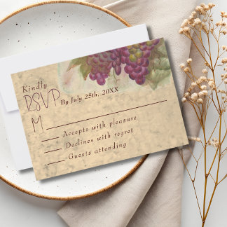 Cartão de Resposta de Casamento no País do Vinho R